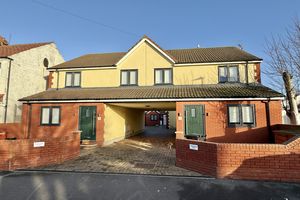 Approach from Road- click for photo gallery